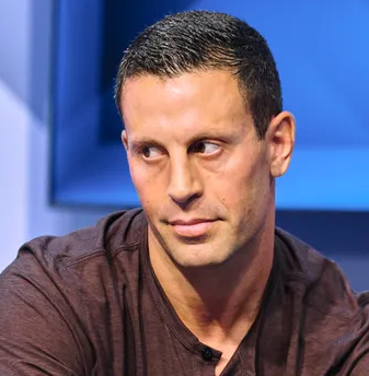 Garrett Adelstein